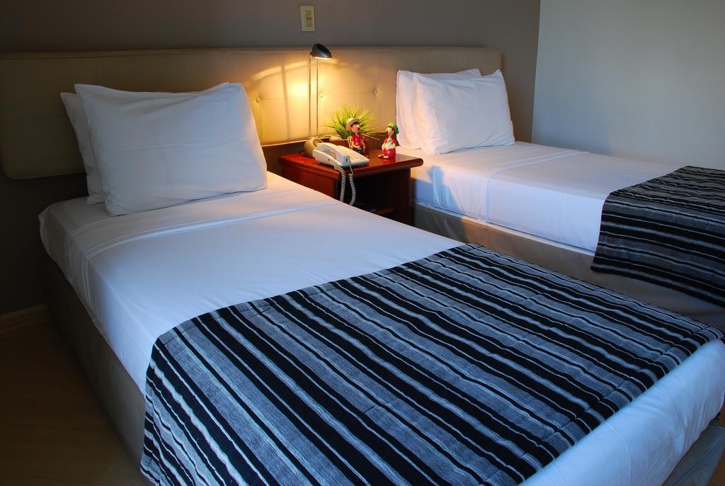 Forum Apart Hotel Belo Horizonte Ruang foto