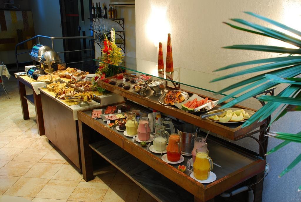 Forum Apart Hotel Belo Horizonte Bagian luar foto